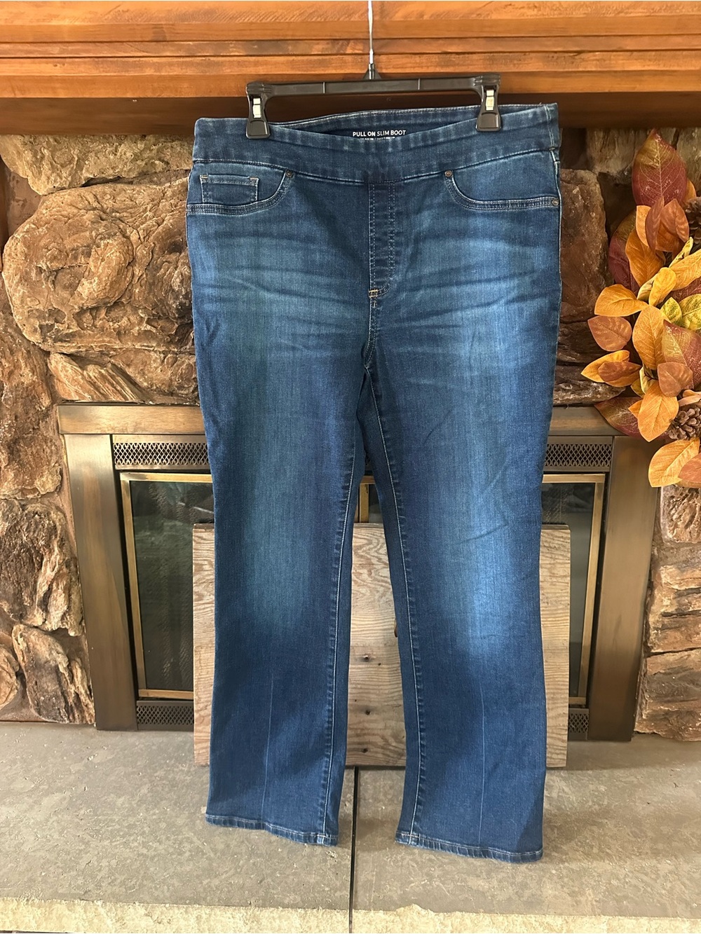 Chico’s Pull-On Slim Boot Women’s Jeans - Blue- Size 1.5